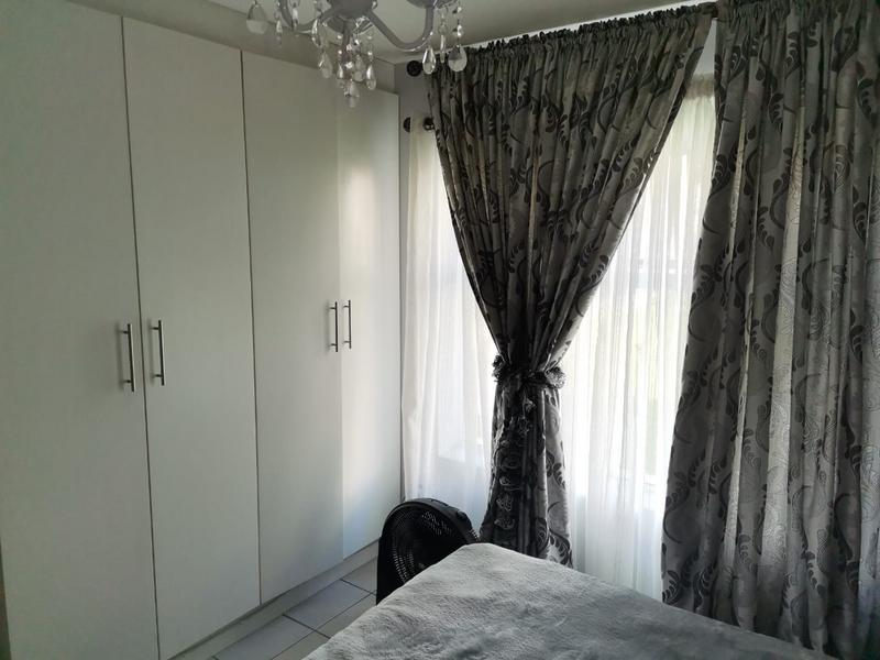 2 Bedroom Property for Sale in Island View Western Cape